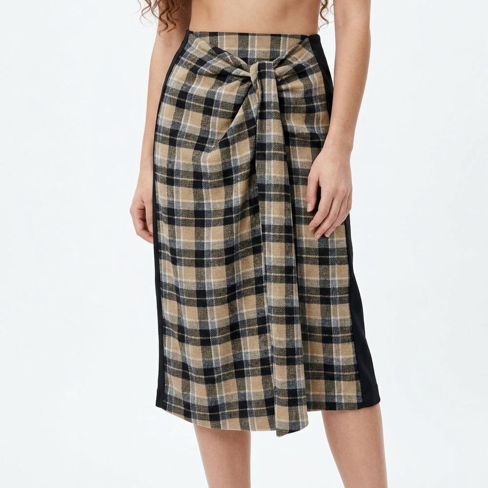 Zara Beige Plaid Asymmetric Skirt Women Size L